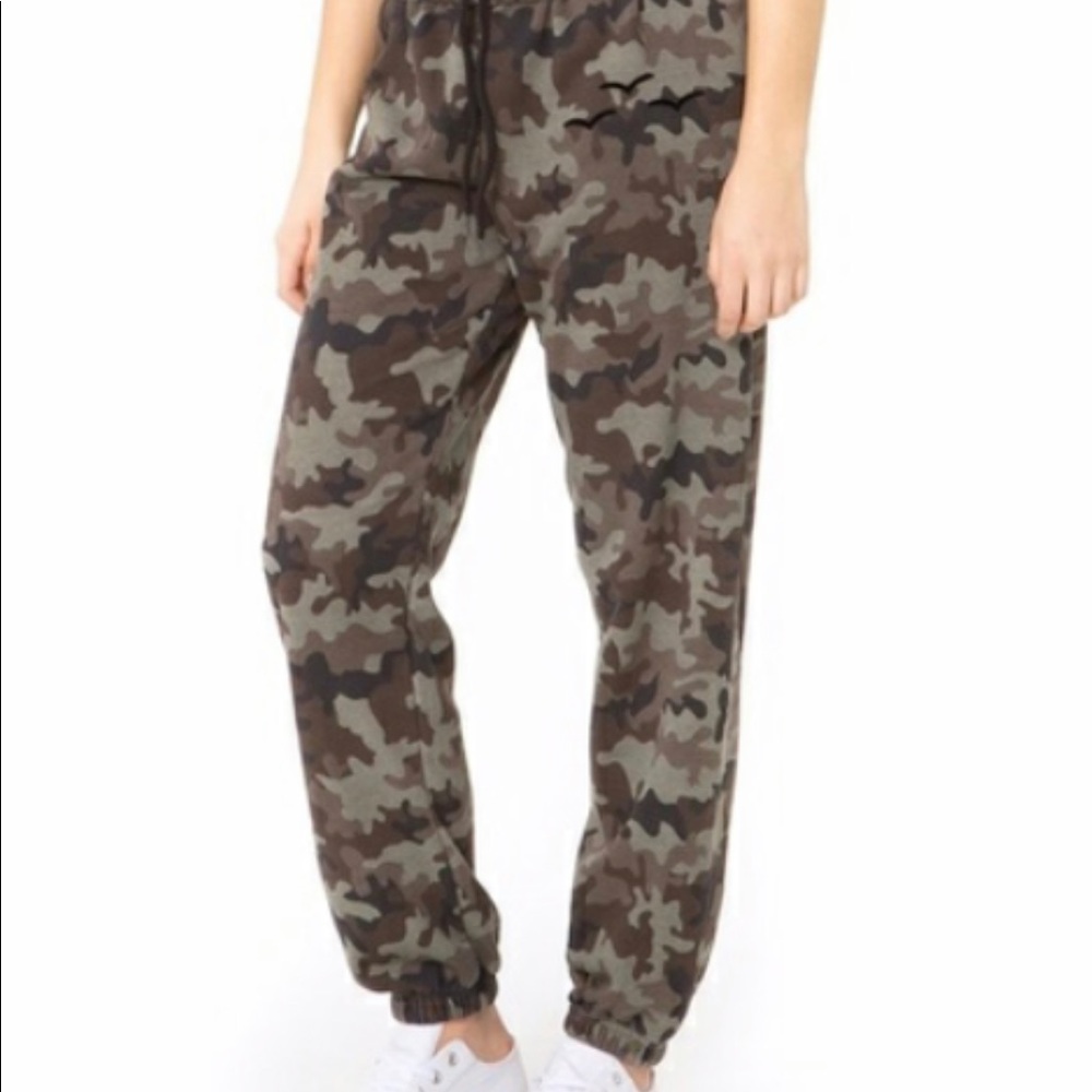 Sweat pants